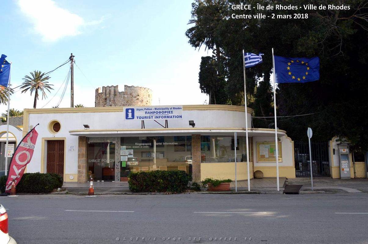106- Rhodes ville et port d'honneur.JPG